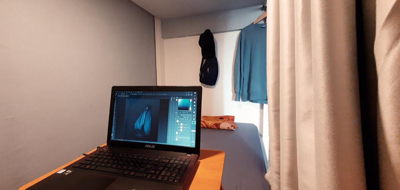 Tiny Room Hostel Toyapakeh 외부 사진